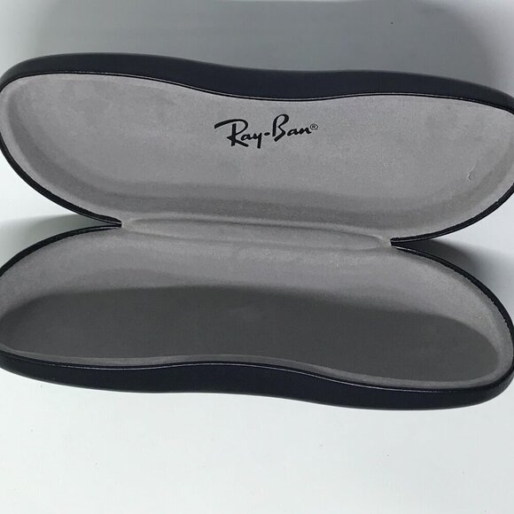 Ray-Ban hard sided clamshell type eye glass or sun glass case.  Black with grey - Picture 3 of 8
